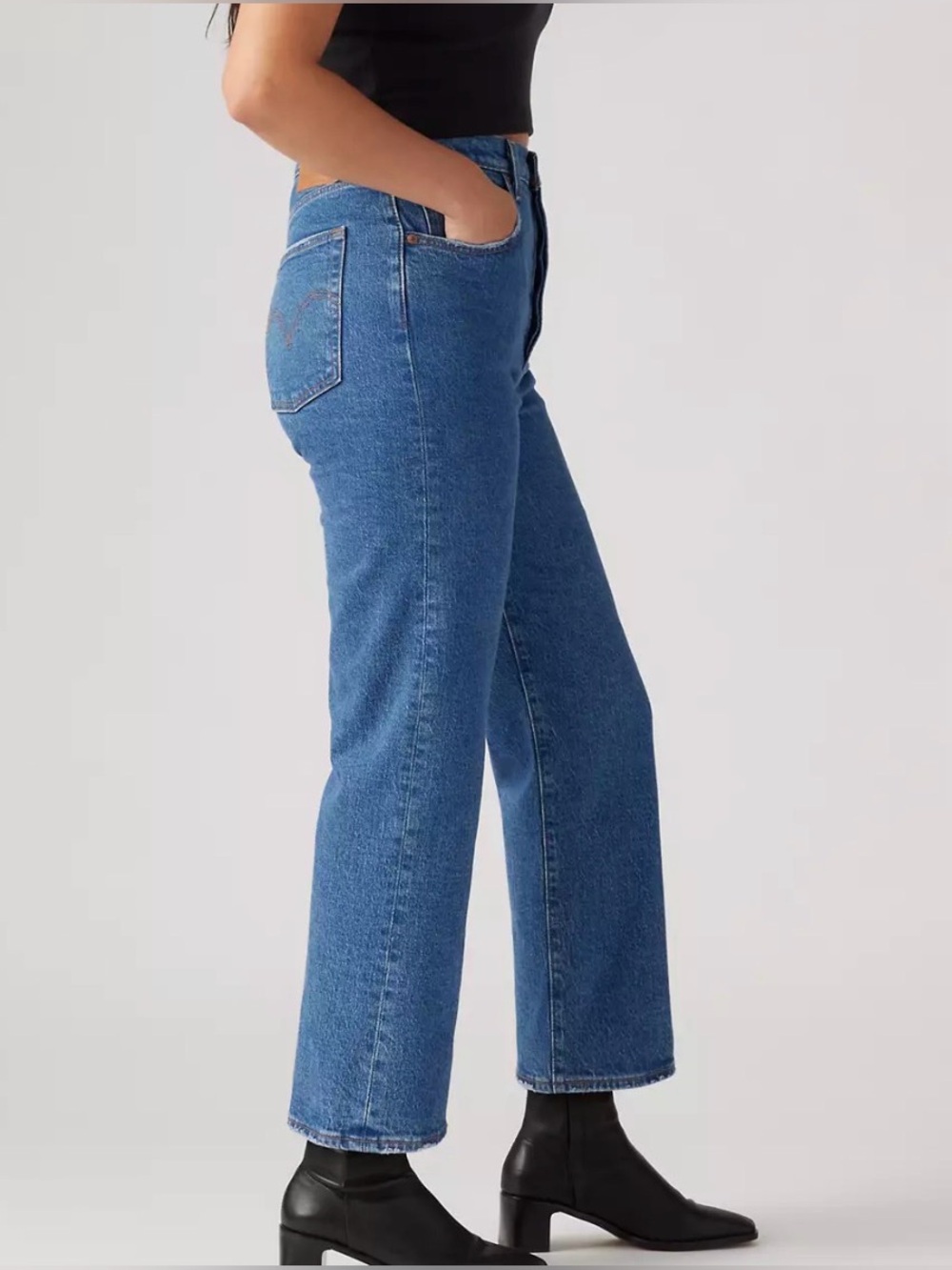EUC Women’s Levi's Ribcage Straight Ankle Women's Jeans Sz. 27 - Picture 2 of 10